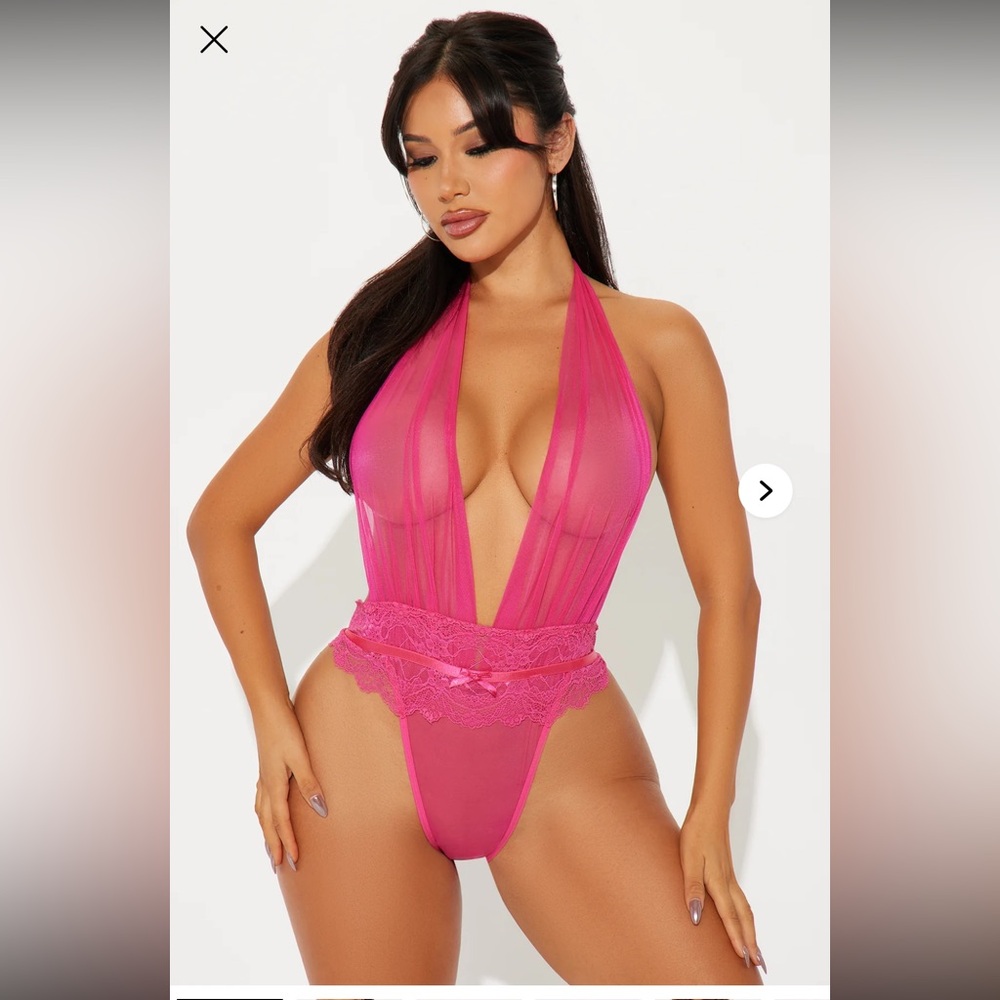 Pink Sheer Lace Bodysuit Sz L/XL nwt